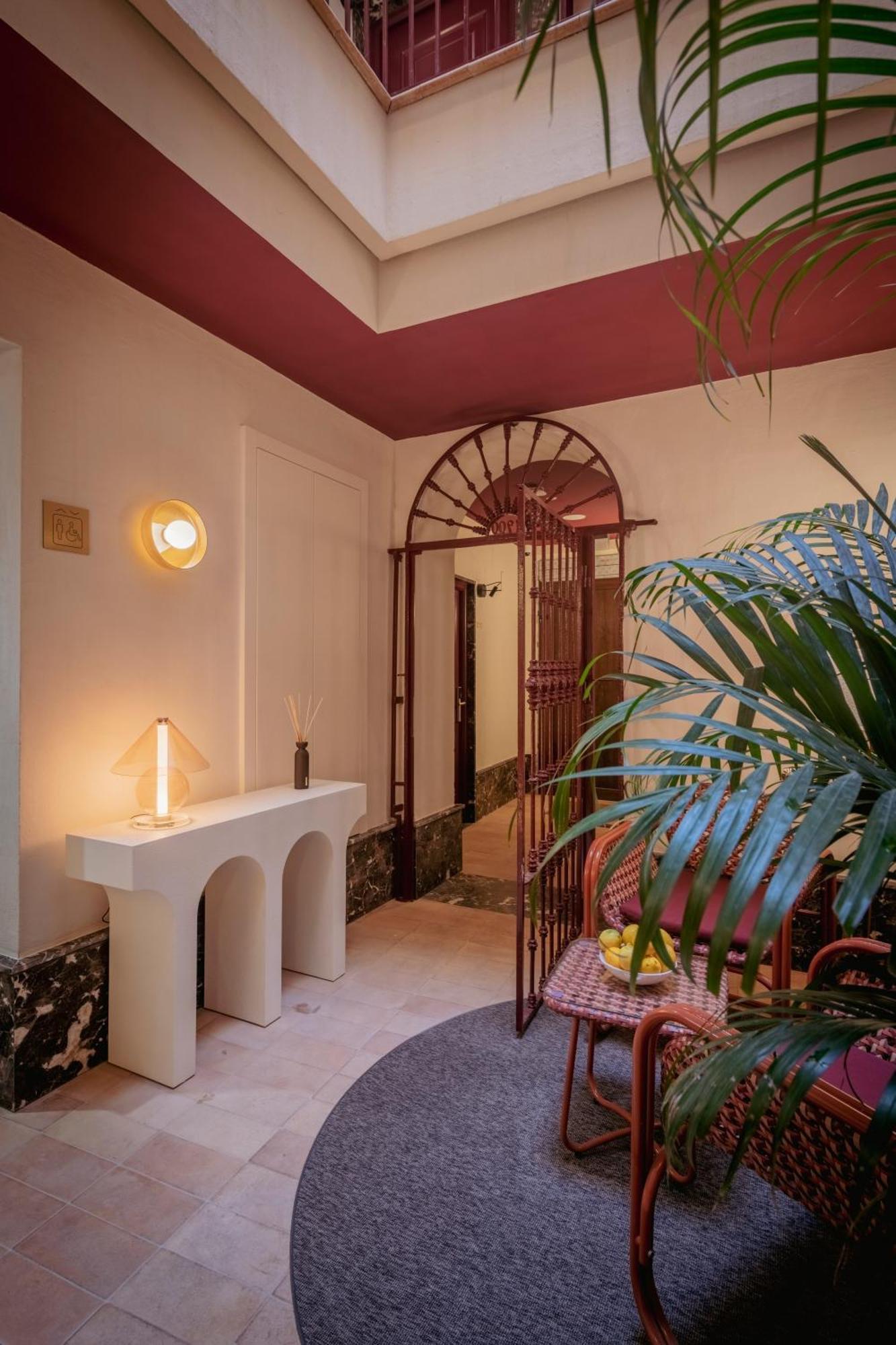 Hotel Lirium Casa Patio Siviglia Esterno foto