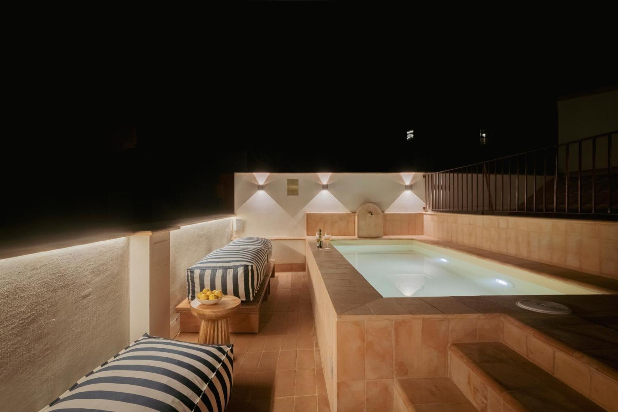 Hotel Lirium Casa Patio Siviglia Esterno foto
