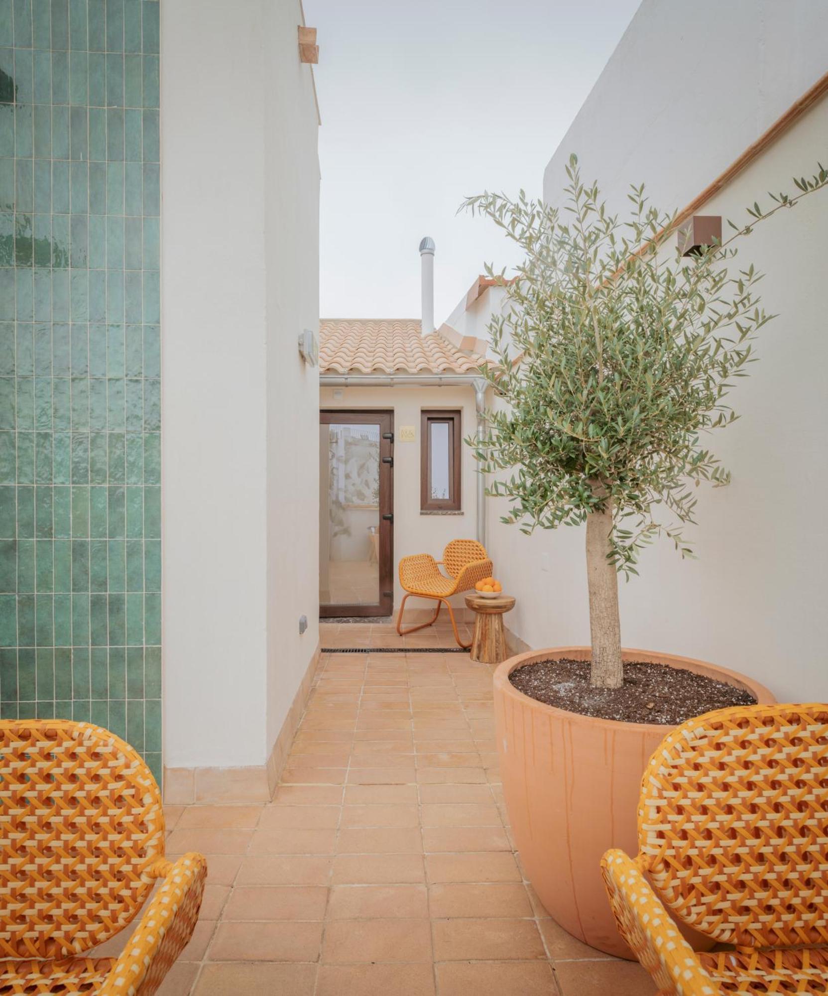 Hotel Lirium Casa Patio Siviglia Esterno foto